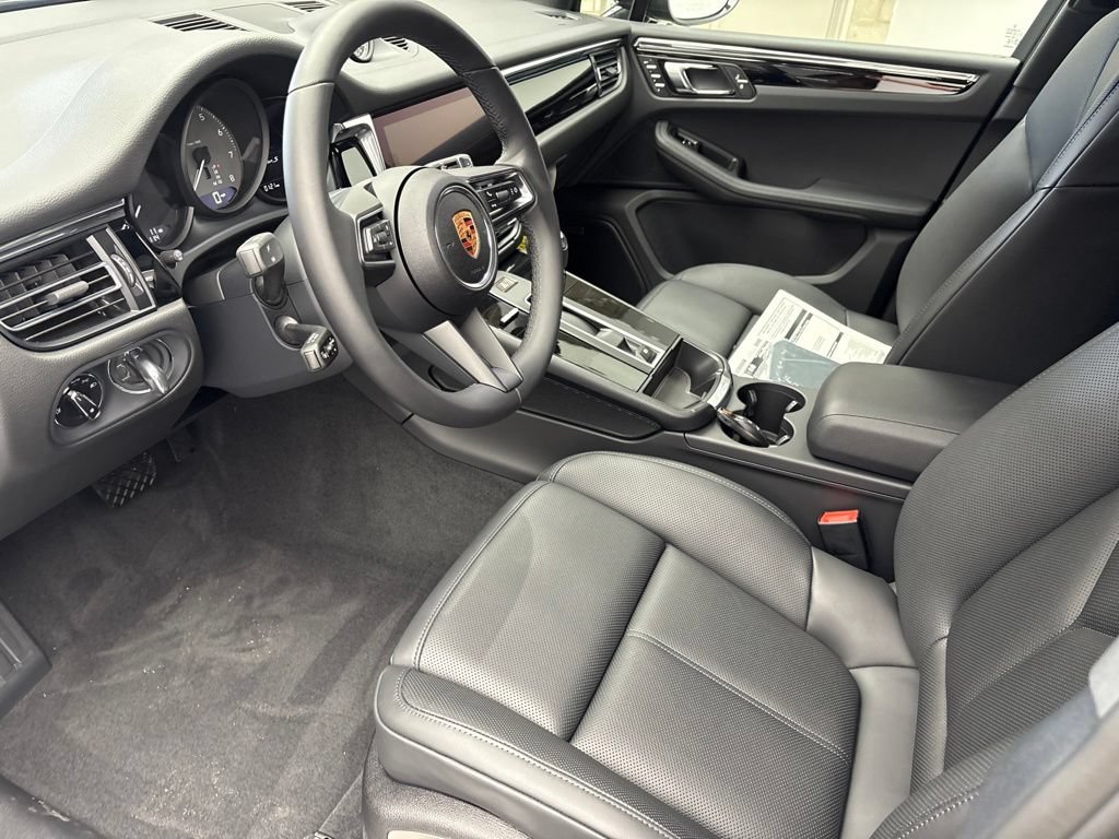 New 2026 Porsche Macan S AWD/4WD image 5