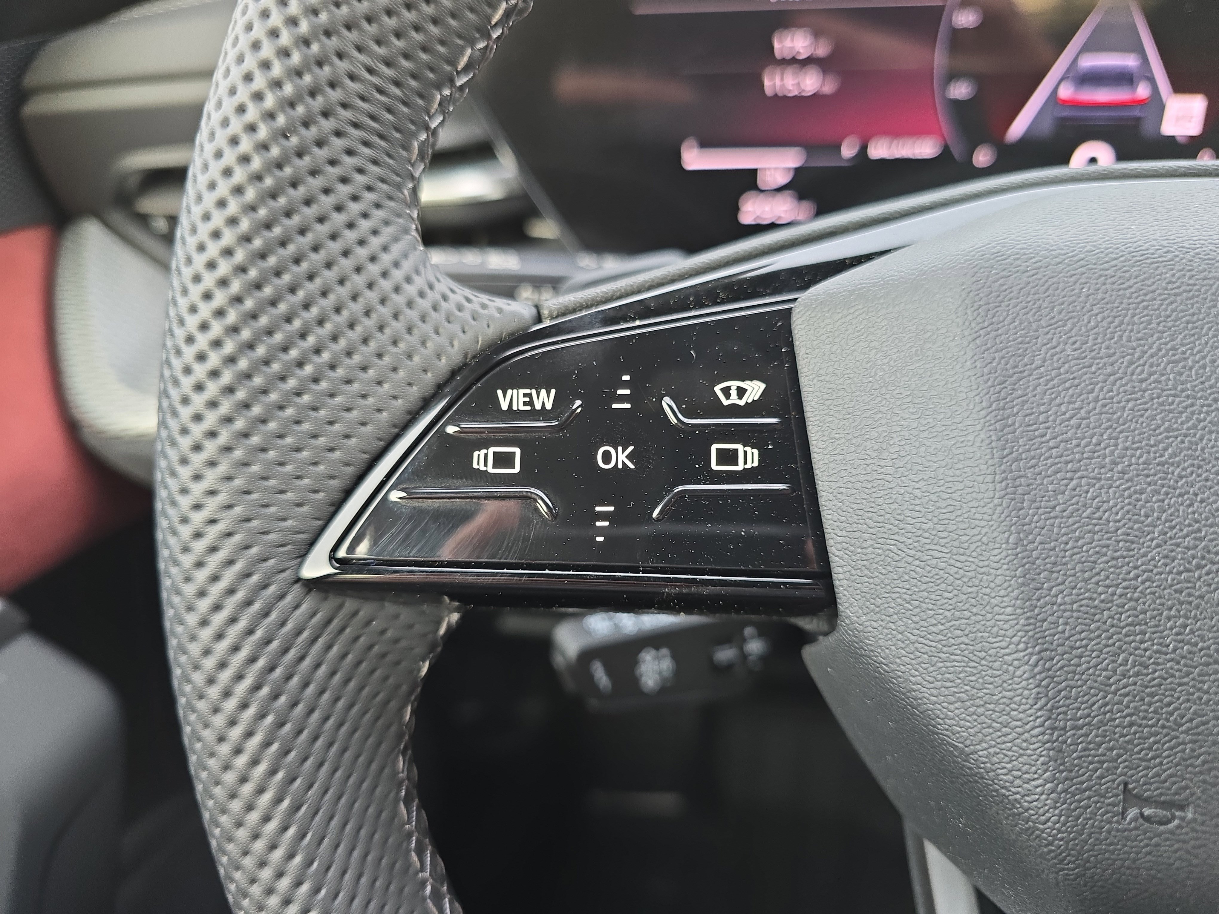 New 2025 Audi SQ5 Premium Plus image 17