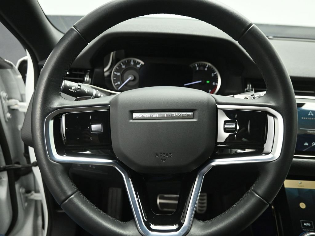 Used 2023 Land Rover Range Rover Evoque R-Dynamic S image 16