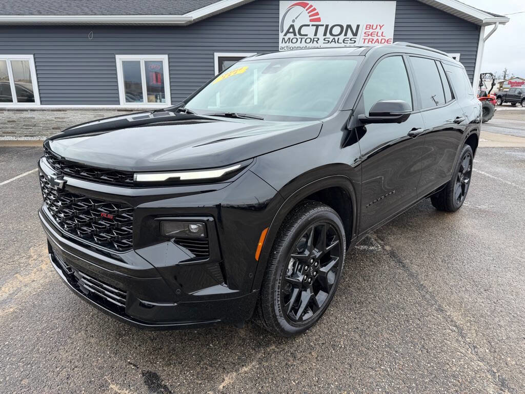 Used 2026 Chevrolet Traverse RS image 1