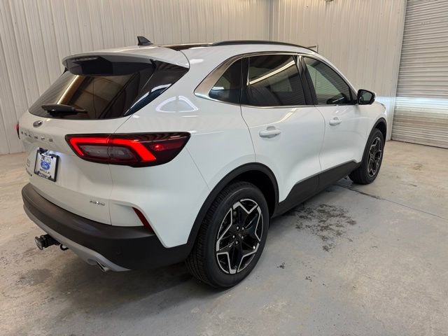 New 2026 Ford Escape Platinum w/ Premium Technology Package image 7