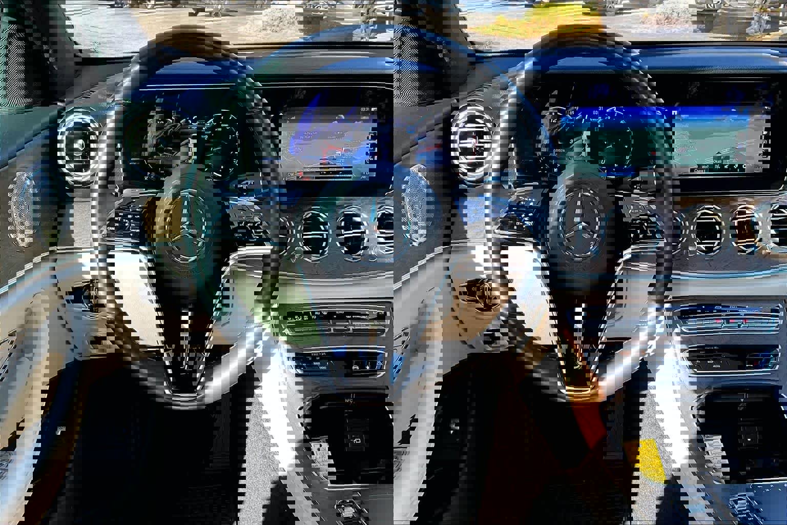 Used 2022 Mercedes-Benz E 350 4MATIC Sedan w/ Driver Assistance Package image 6