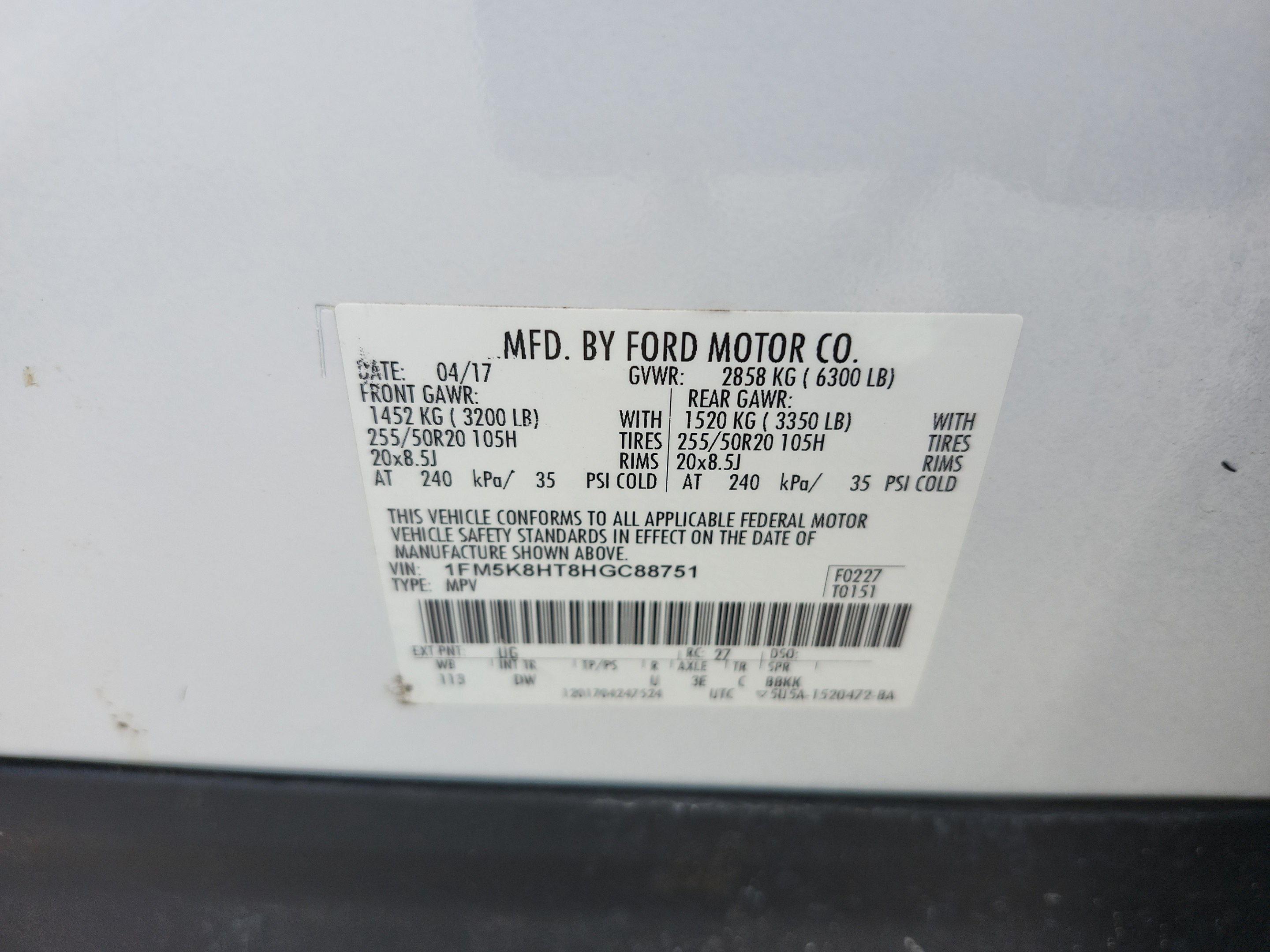 Used 2017 Ford Explorer Platinum AWD/4WD image 19