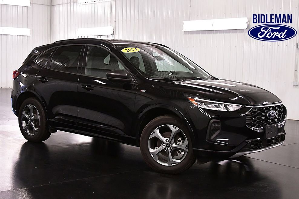 Used 2024 Ford Escape ST-Line w/ Tech Pack #1 image 1