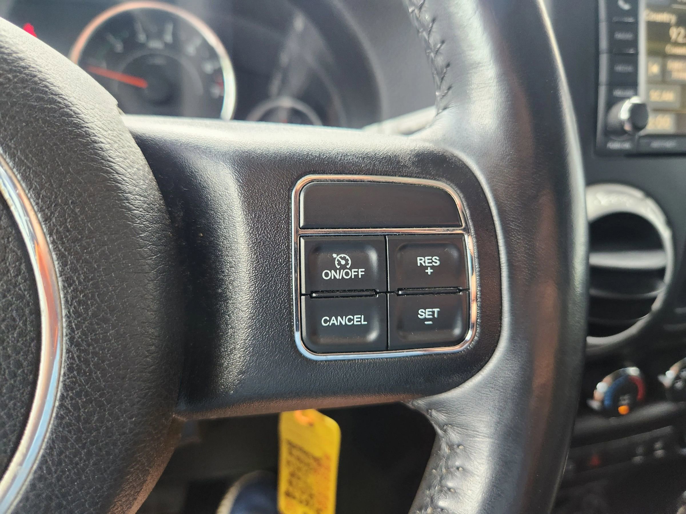 Used 2016 Jeep Wrangler Unlimited Sahara w/ Dual Top Group AWD/4WD image 29