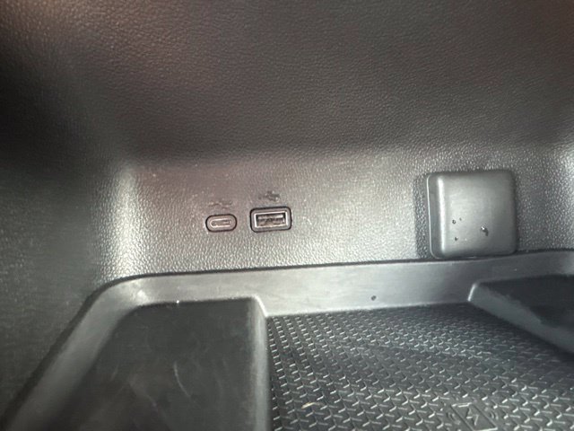 Used 2026 Chevrolet Traverse LT AWD/4WD image 13
