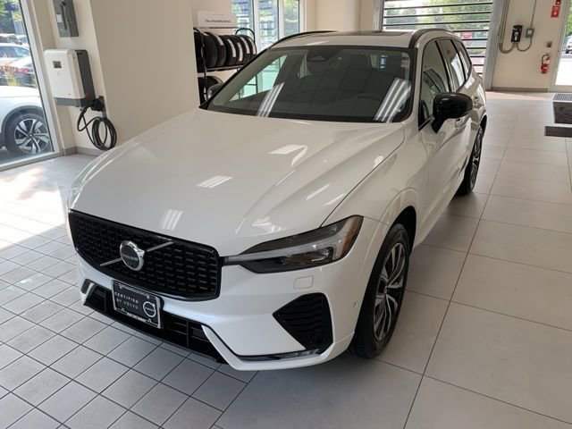 Certified 2024 Volvo XC60 B5 Plus w/ Climate Package