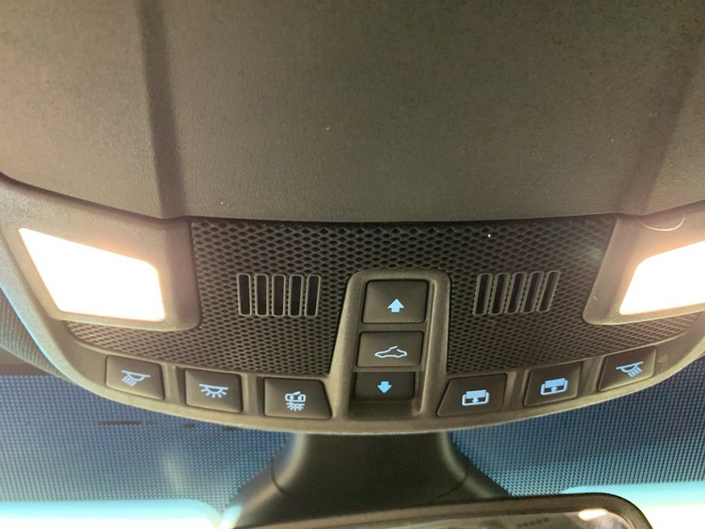 Used 2019 Ford Edge ST w/ Convenience Package image 24