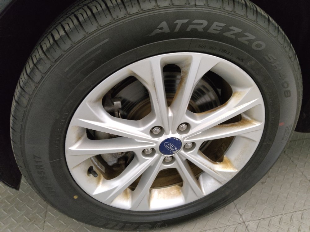 Used 2018 Ford Escape SE w/ SE Sync 3 Package AWD/4WD image 31