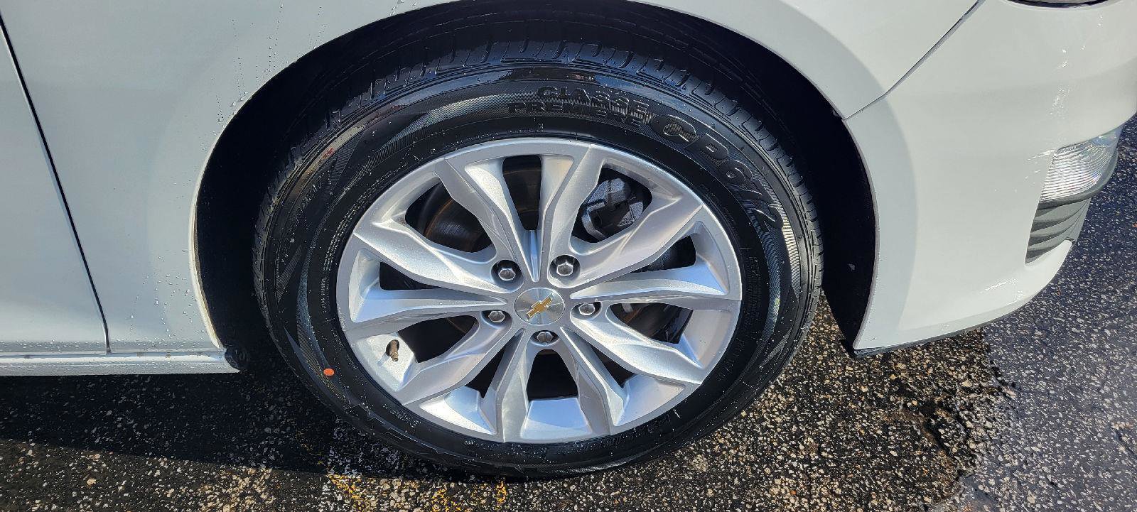 Used 2024 Chevrolet Malibu LT image 13