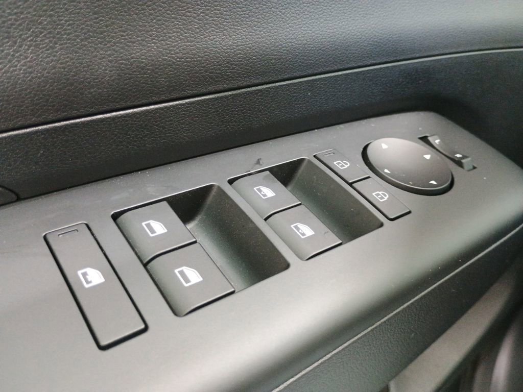 New 2026 Hyundai Kona SEL Sport AWD/4WD image 18