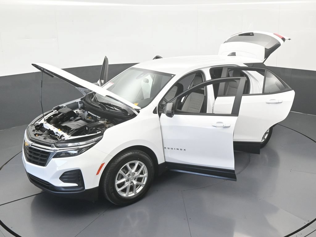 Used 2023 Chevrolet Equinox LS FWD image 59