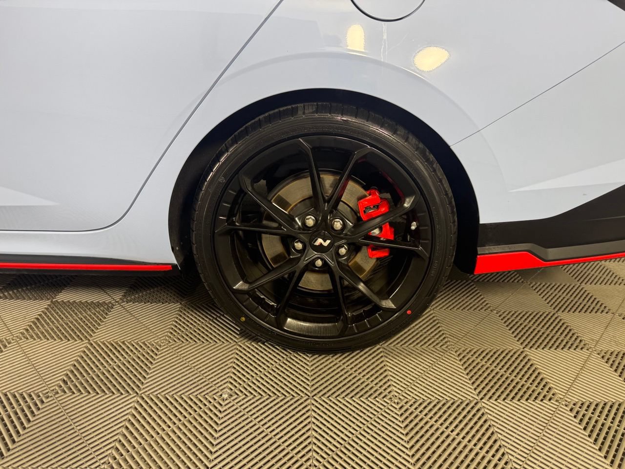 Used 2025 Hyundai Elantra N FWD image 38