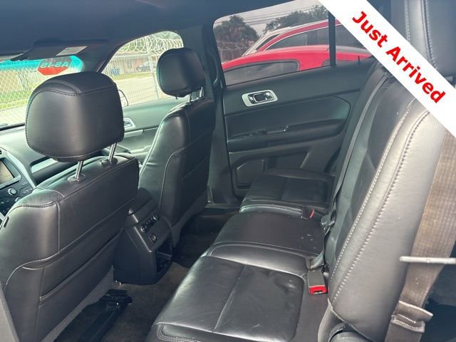 Used 2013 Ford Explorer XLT image 11