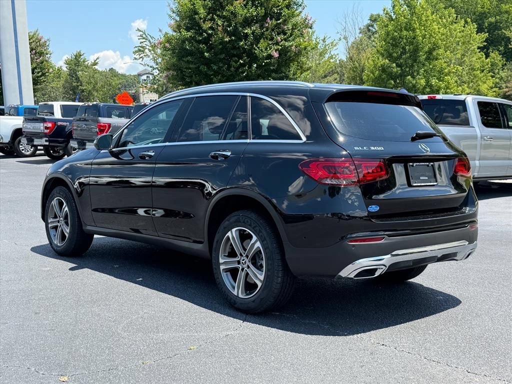 Used 2022 Mercedes-Benz GLC 300 image 6