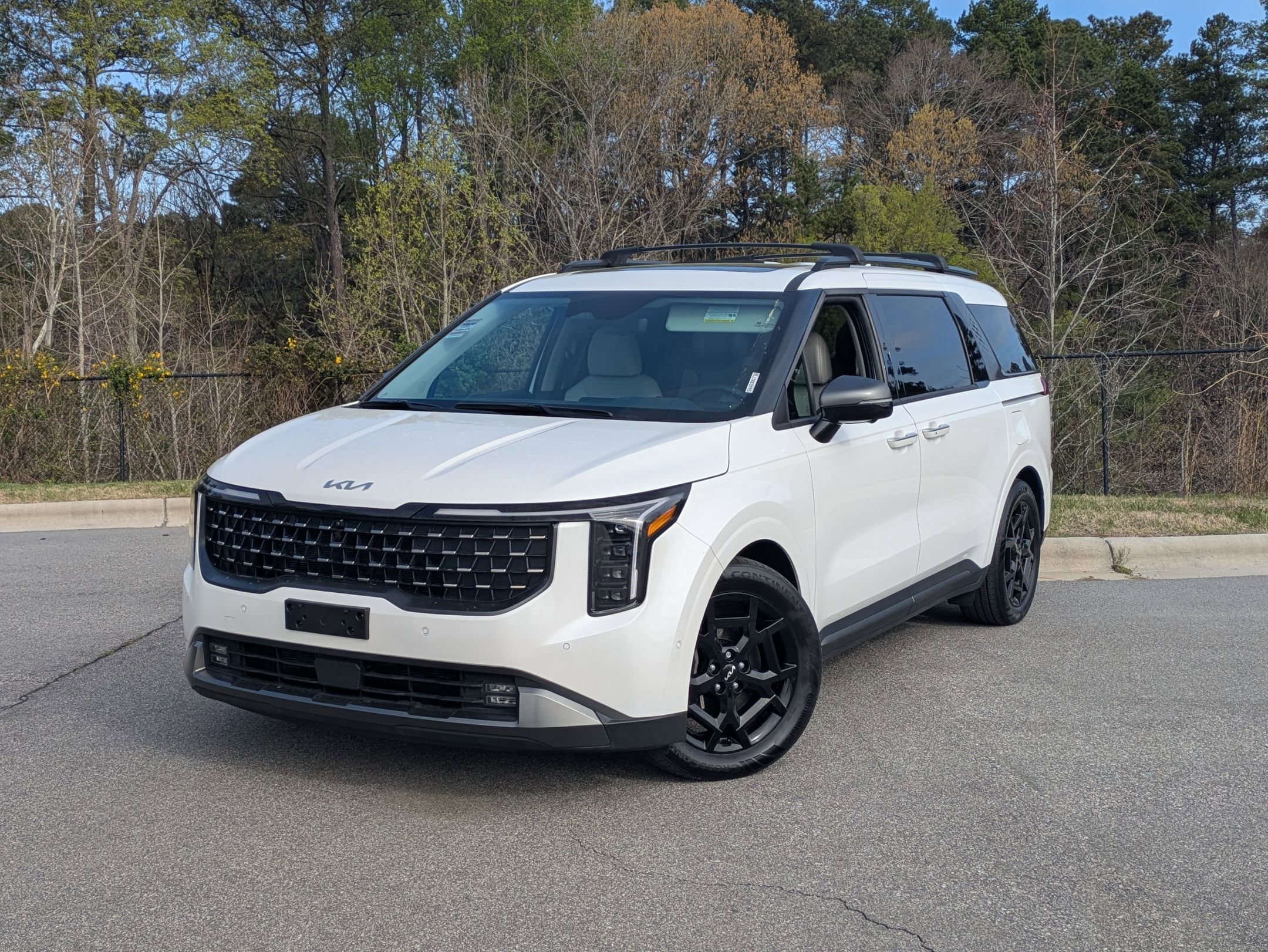 Used 2025 Kia Carnival SX Prestige