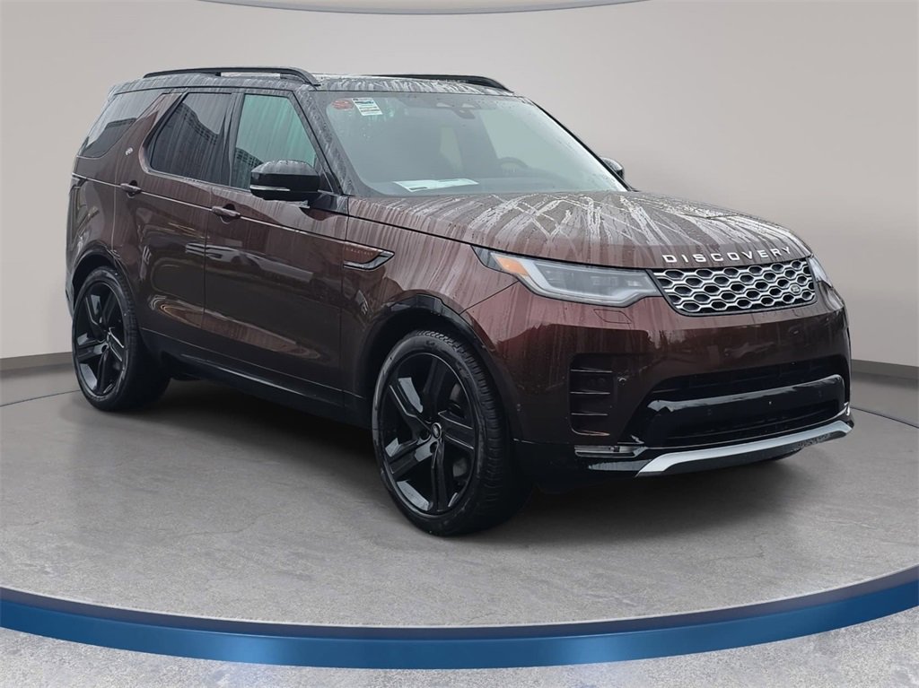 New 2026 Land Rover Discovery Limited Edition image 3