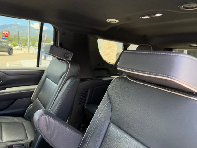 Used 2023 GMC Yukon XL SLT image 63