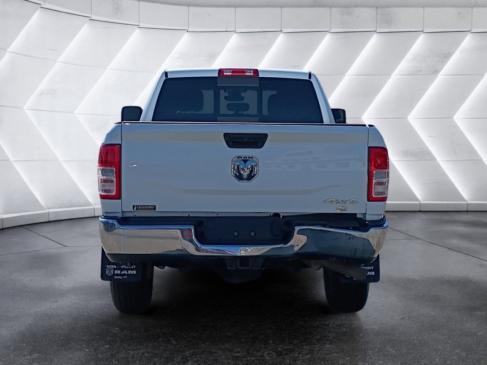 Used 2024 RAM 2500 Tradesman w/ Chrome Appearance Group image 5