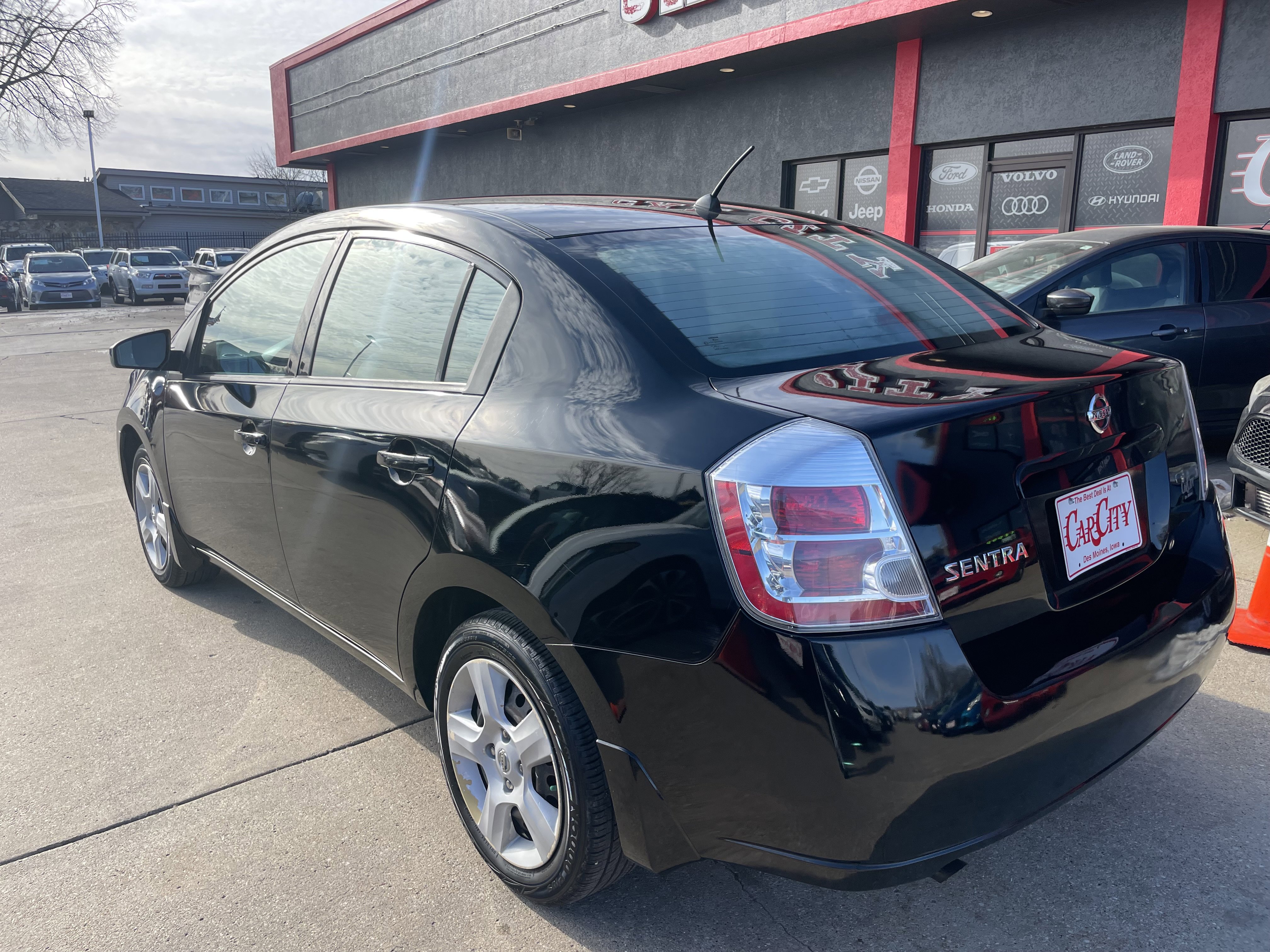 Used 2008 Nissan Sentra 2.0 S image 3