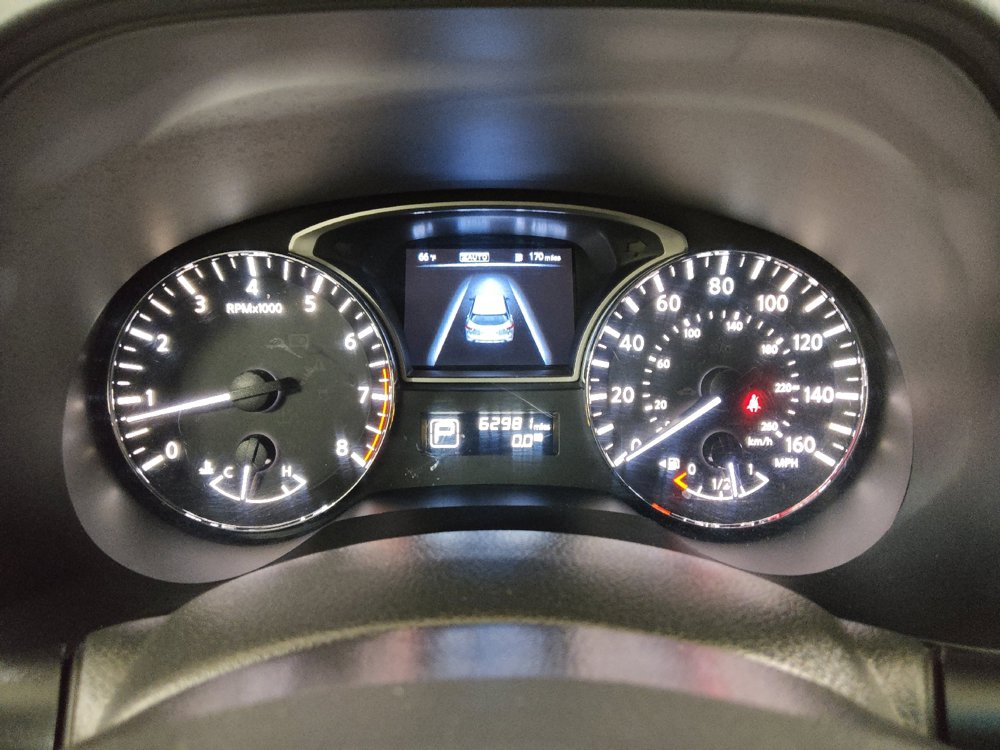 Used 2015 Nissan Pathfinder SL FWD image 23