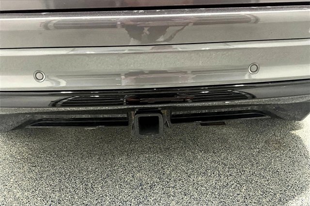 Used 2023 Lincoln Corsair Reserve w/ Equipment Group 201A image 24