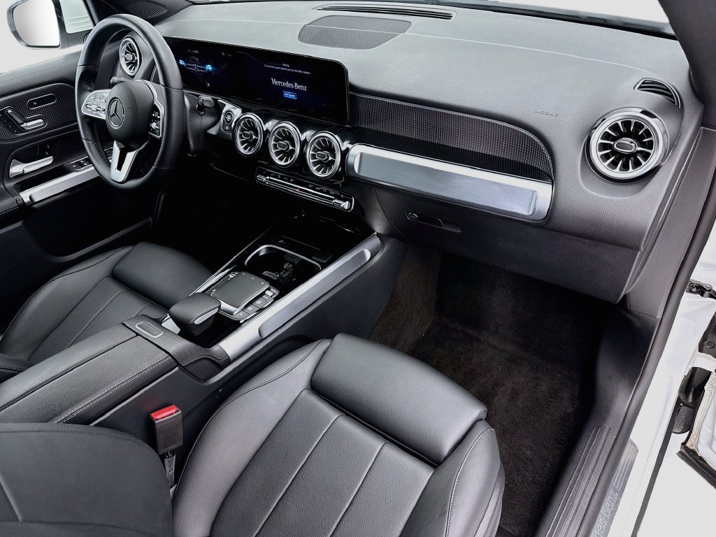 Used 2023 Mercedes-Benz GLB 250 image 15