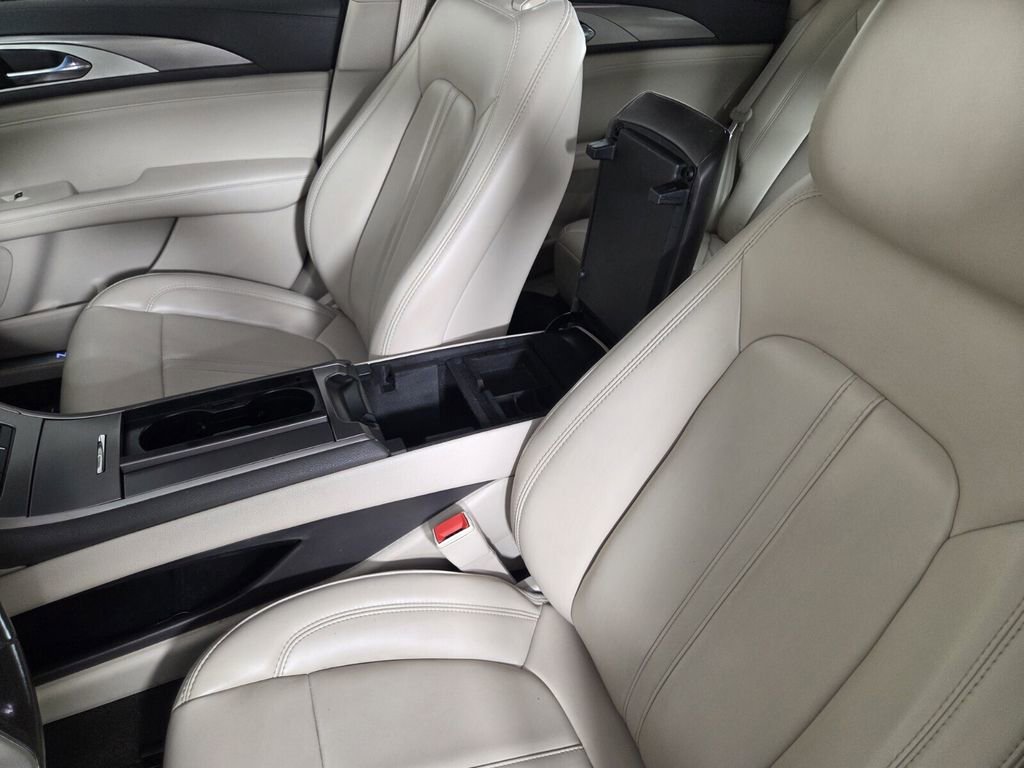 Used 2019 Lincoln MKZ Premiere image 21