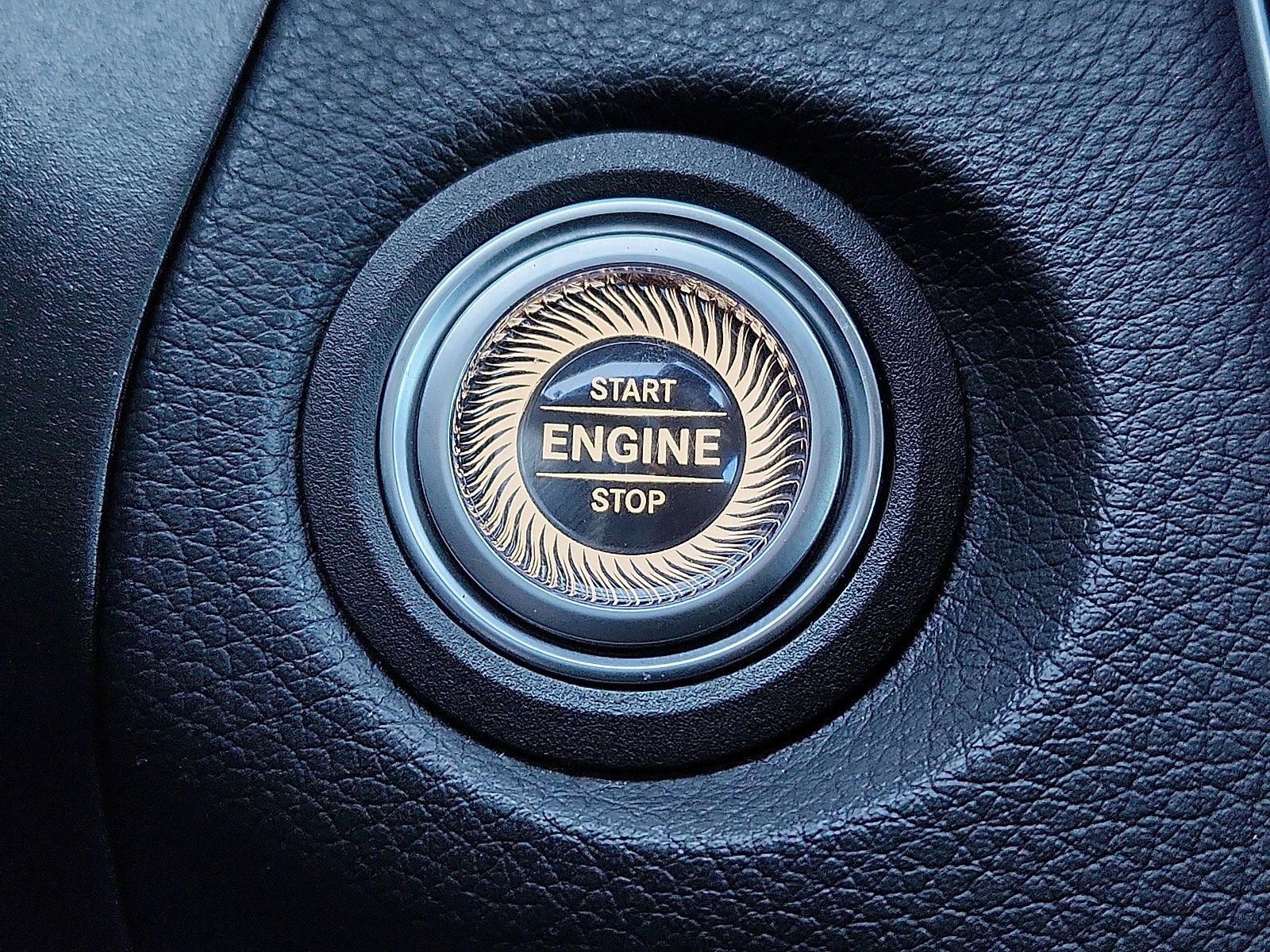 Used 2022 Mercedes-Benz GLC 300 4MATIC image 19