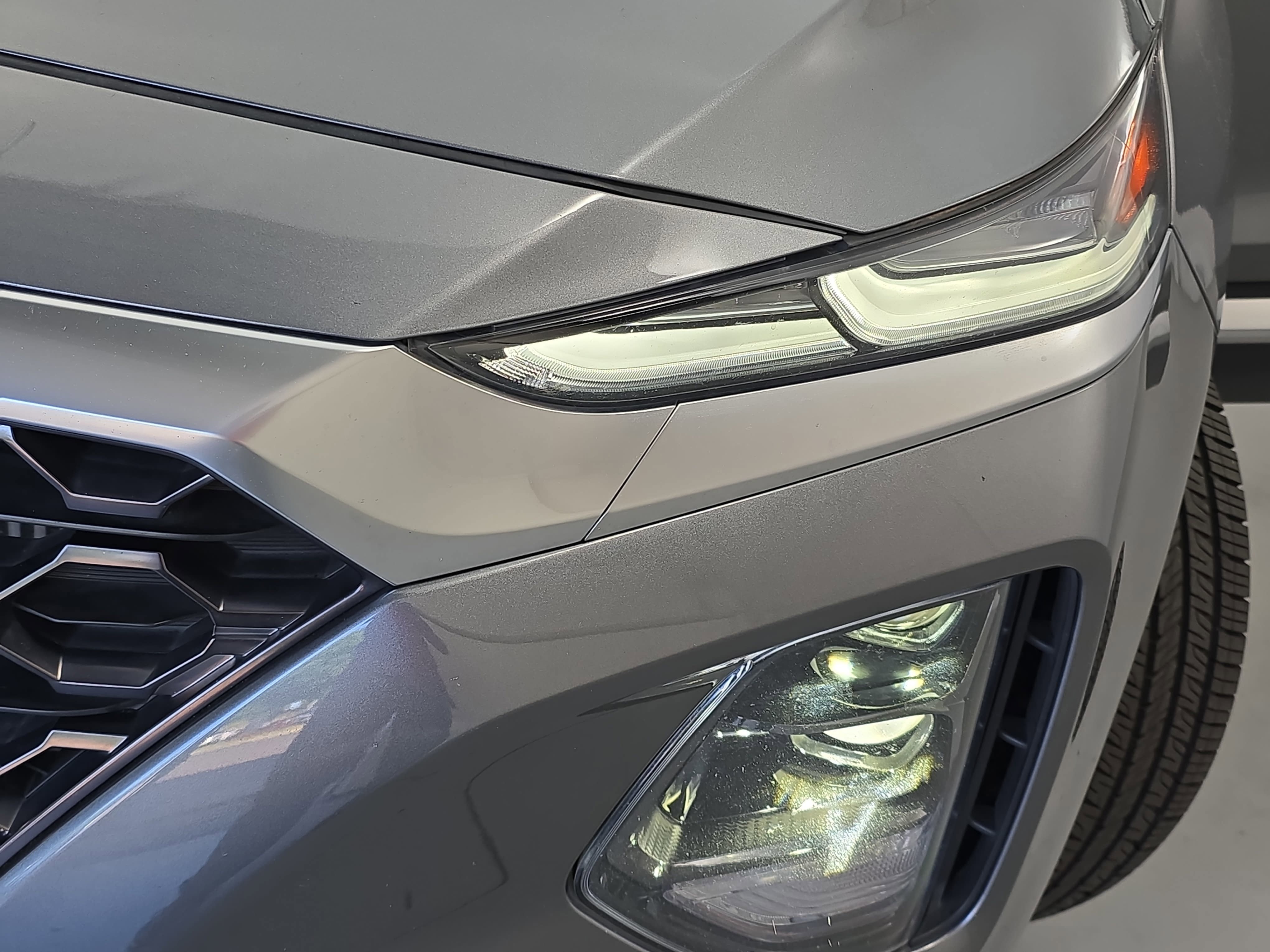 Used 2019 Hyundai Santa Fe Limited FWD image 31