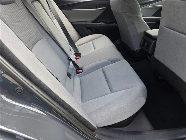 Used 2025 Toyota Camry LE FWD image 18
