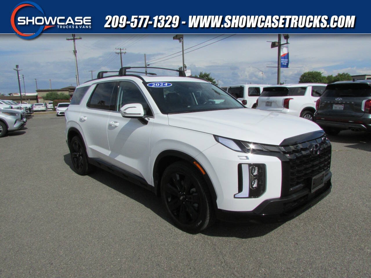 Used 2024 Hyundai Palisade XRT FWD image 1