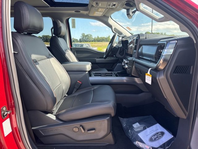 New 2026 Ford F350 Lariat image 22