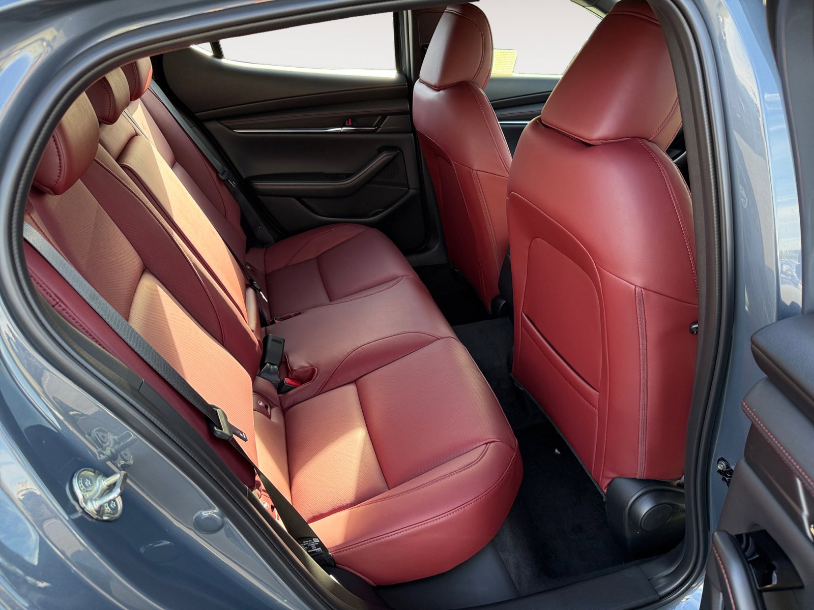 New 2026 MAZDA MAZDA3 Carbon image 18