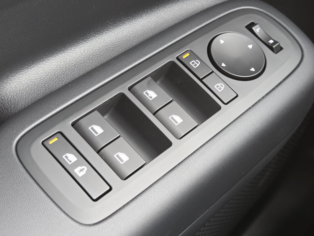 New 2027 Hyundai Santa Fe SE FWD image 33