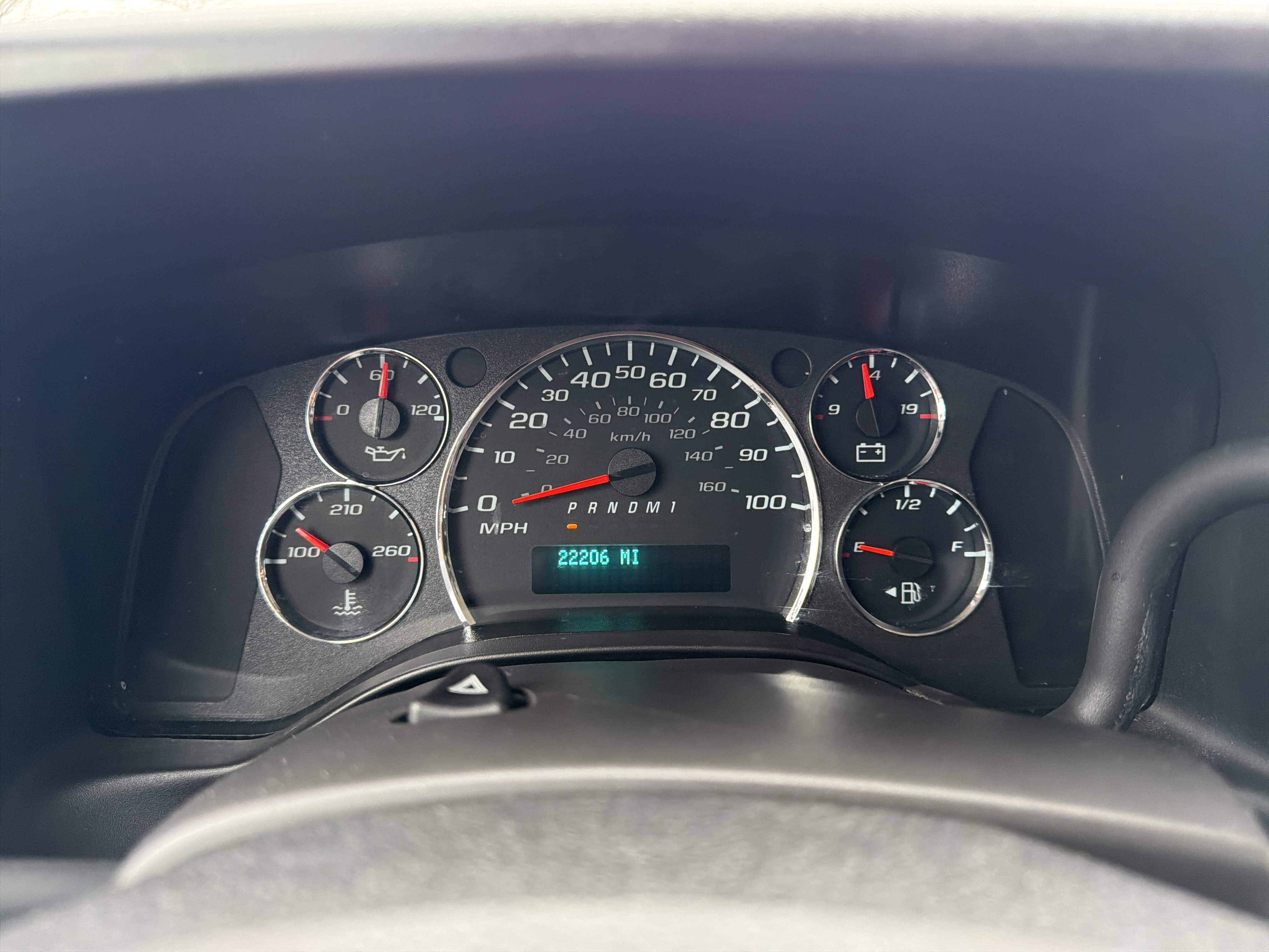 Used 2024 Chevrolet Express 2500 w/ Driver Convenience Package image 18