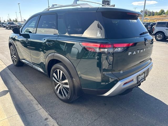 Used 2023 Nissan Pathfinder Platinum AWD/4WD image 4