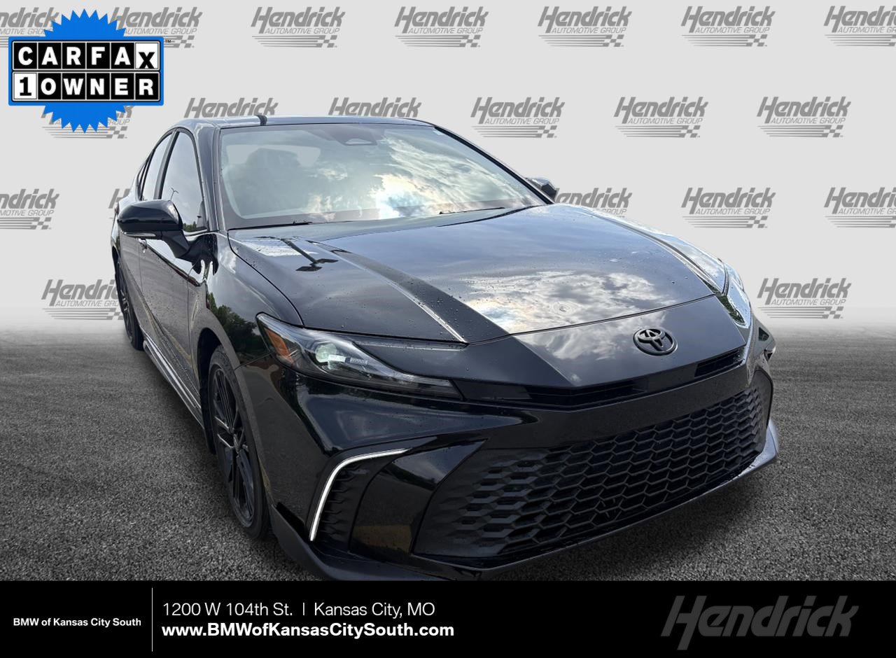 Used 2025 Toyota Camry SE w/ Convenience Package FWD video 1