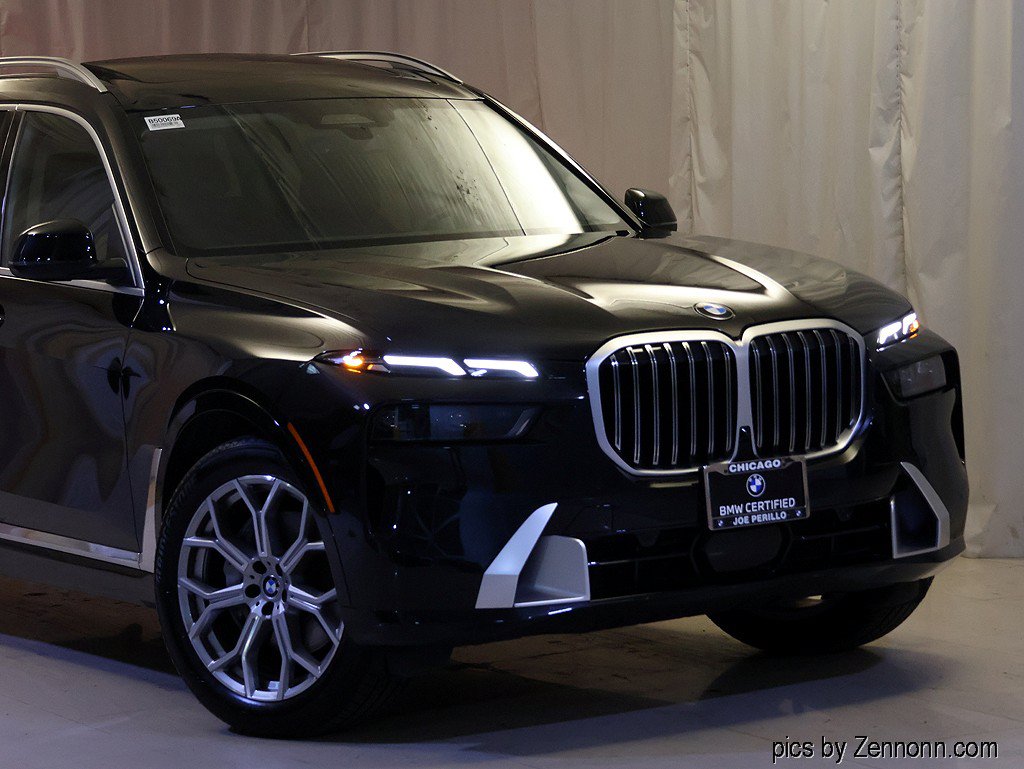 Certified 2025 BMW X7 xDrive40i AWD/4WD image 2