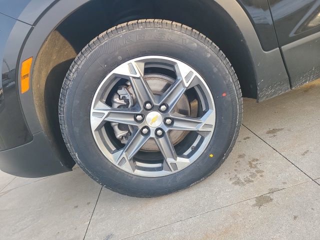 Used 2025 Chevrolet Blazer LT image 12