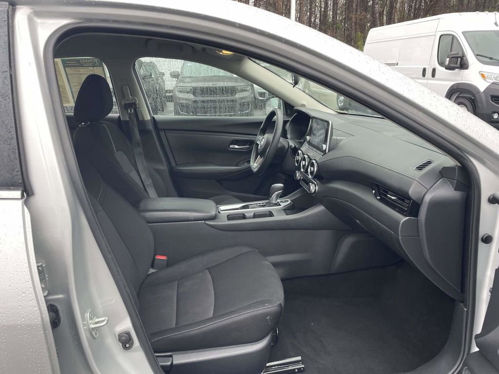 Used 2023 Nissan Sentra SV image 15