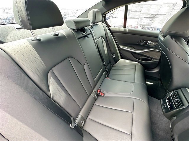 New 2025 BMW 330i Sedan w/ M Sport Package image 26