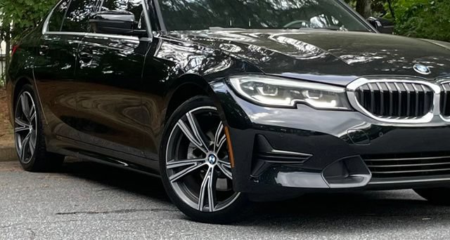Used 2021 BMW 330i Sedan w/ Premium Package RWD image 10