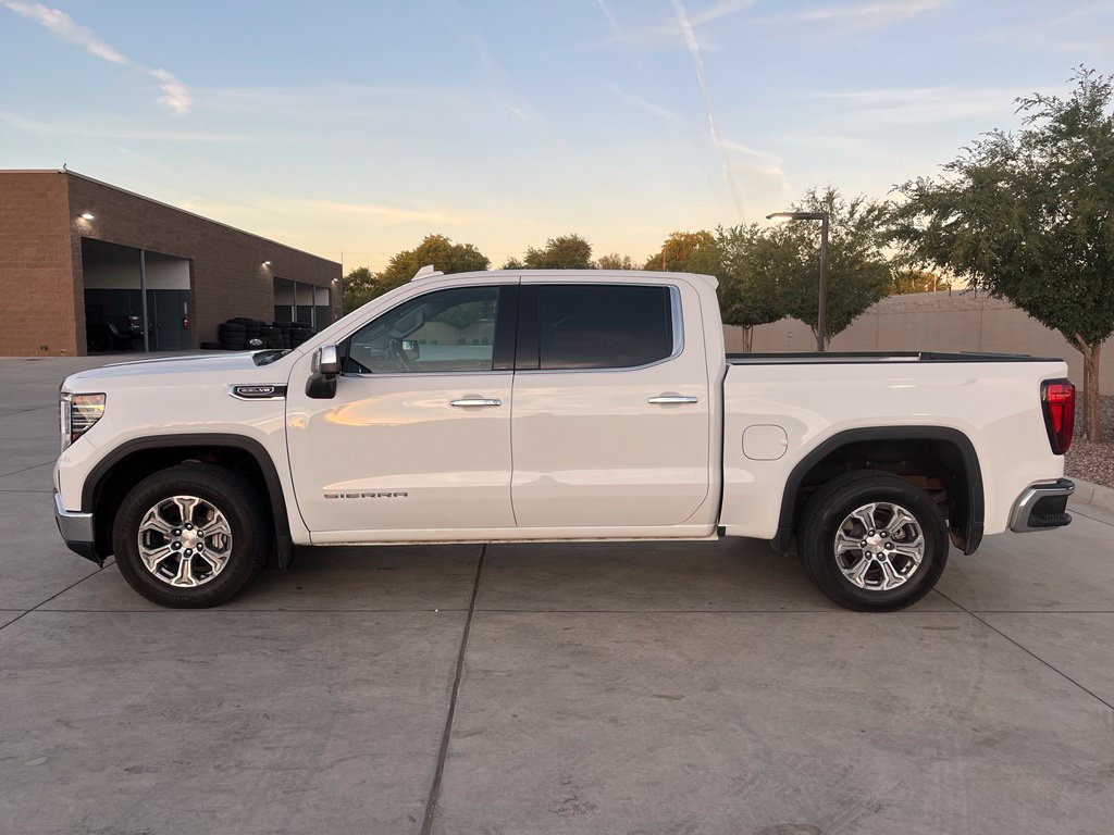 Used 2025 GMC Sierra 1500 SLT RWD image 11
