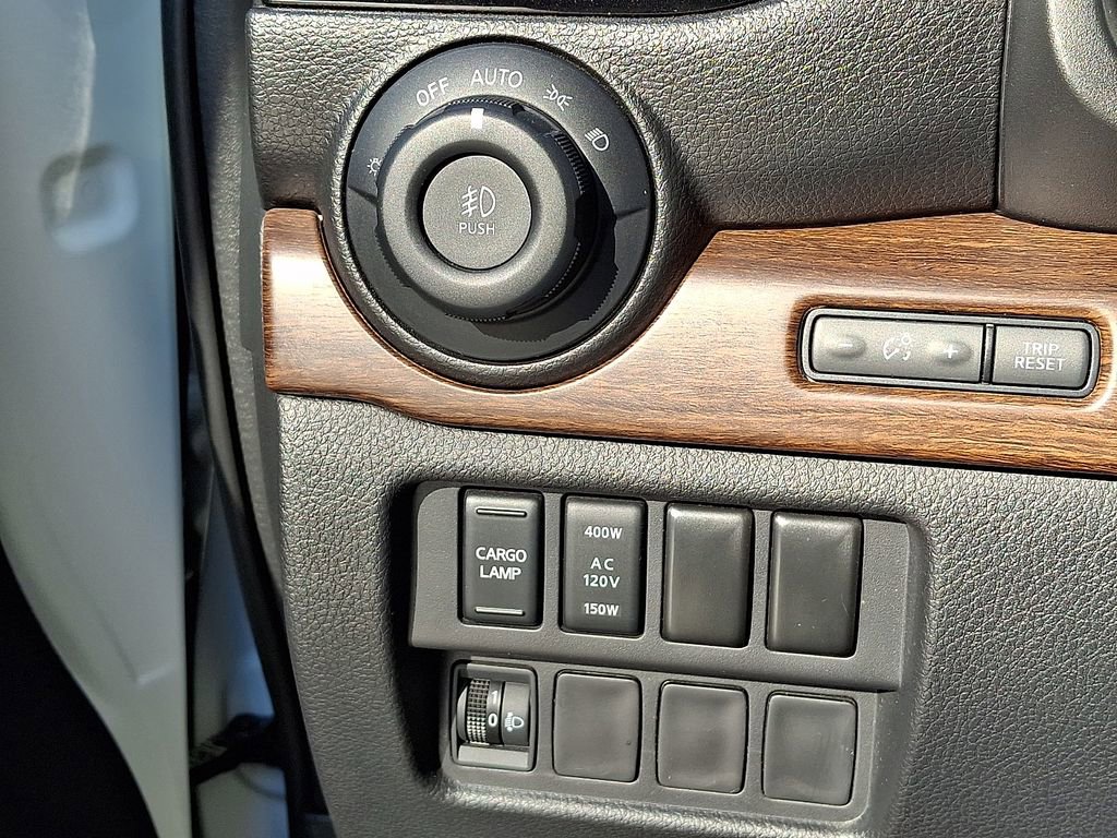 Used 2023 Nissan Titan Platinum Reserve w/ Off Road Protection Package image 28