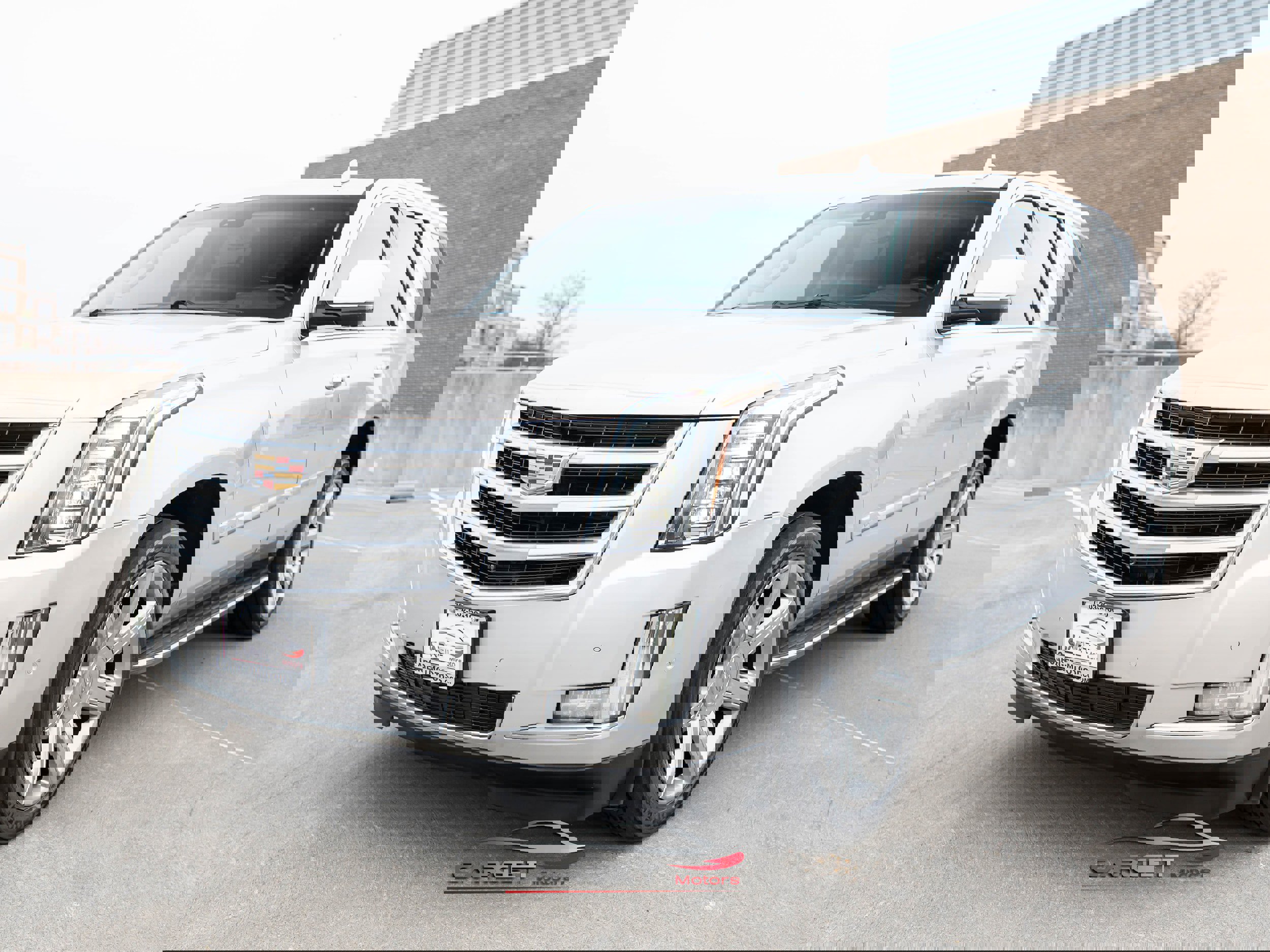 Used 2019 Cadillac Escalade Luxury image 3