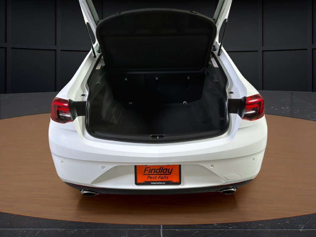 Used 2019 Buick Regal Preferred w/ Driver Confidence Package I FWD image 25