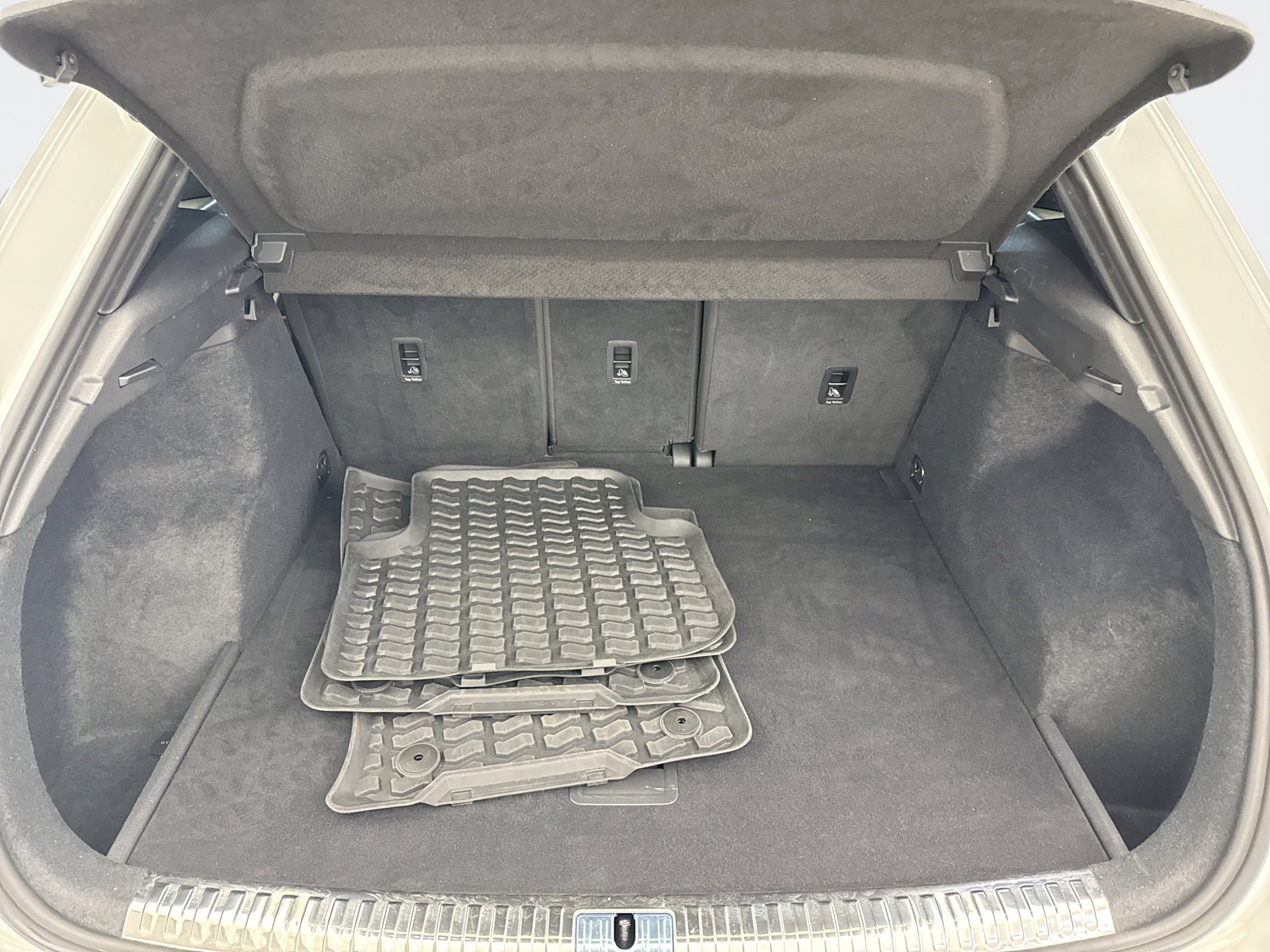 Used 2023 Audi Q3 2.0T Premium Plus image 23