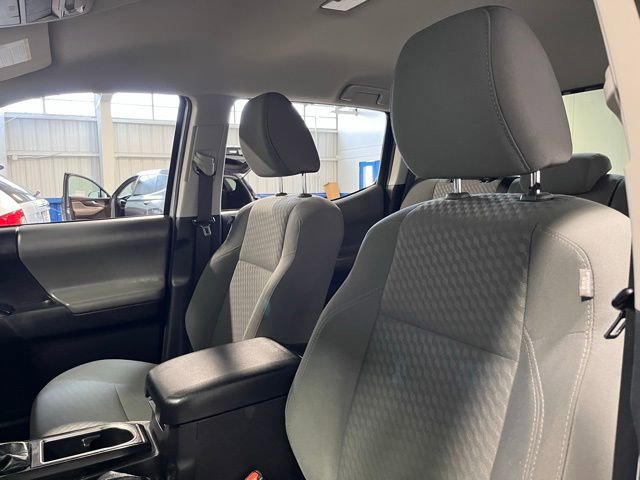 Used 2021 Toyota Tacoma SR w/ SR Convenience Package RWD image 23