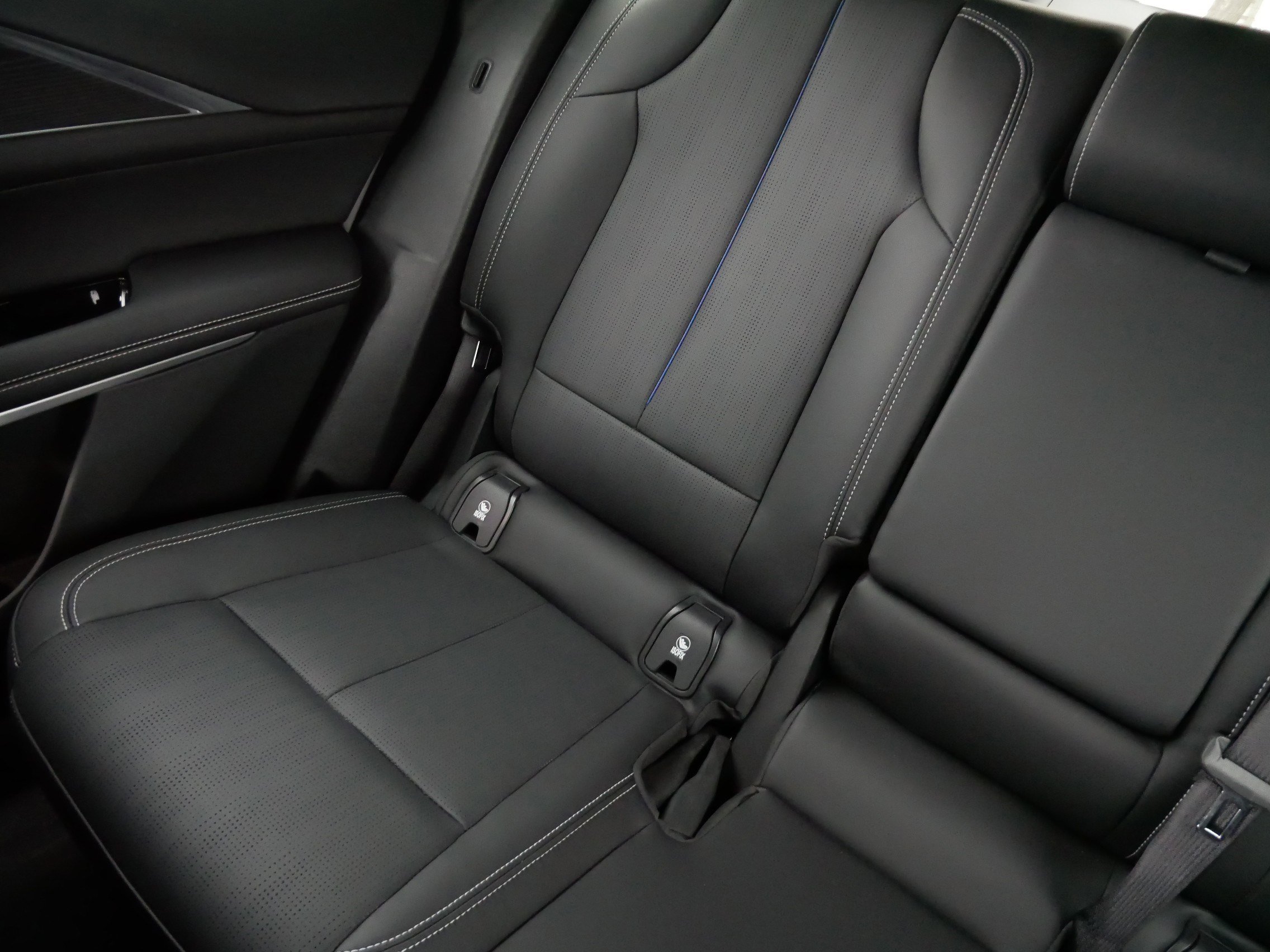 Certified 2024 Cadillac Lyriq Luxury w/ LPO, Floor Liner Package image 12